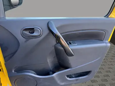 Renault Kangoo Maxi Z.E. 33 — Utilitaire électrique spacieux, parfait pour artisans — Thumbnail 12
