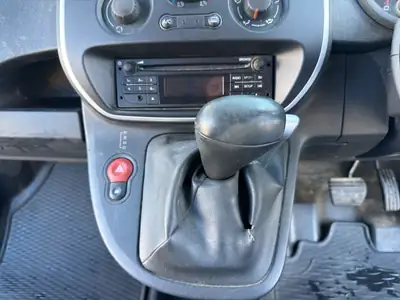 Renault Kangoo Maxi Z.E. 33 — Utilitaire électrique spacieux, parfait pour artisans — Thumbnail 16
