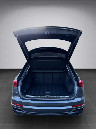 Audi Q3 35 TDI S line quattro — SUV compact diesel performant, 53'000 km seulement — Miniatura 18