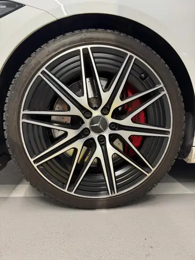 Mercedes-AMG C 43 4MATIC 2023 — 421 ch, Performance hybride rechargeable — détail