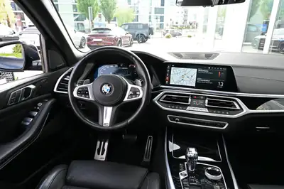 BMW X7 xDrive M50i — SUV 7 places premium, 530 ch et équipements luxe — Miniatura 14