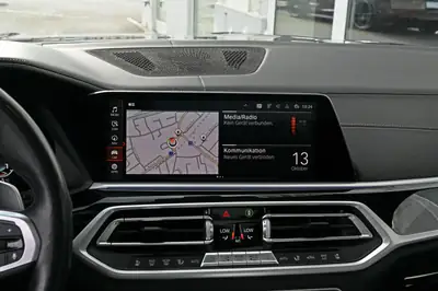 BMW X7 xDrive M50i — SUV 7 places premium, 530 ch et équipements luxe — Miniatura 17
