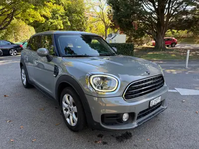 MINI Countryman Cooper D ALL4 — SUV compact diesel 4x4, économique et bien équipé — côté