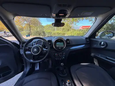 MINI Countryman Cooper D ALL4 — SUV compact diesel 4x4, économique et bien équipé — Miniature 13