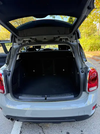 MINI Countryman Cooper D ALL4 — SUV compact diesel 4x4, économique et bien équipé — Miniature 14