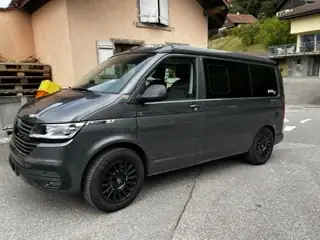 VW T6.1 2.0 TDI 204 Beach — Le van polyvalent diesel haute performance — dashboard