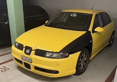 SEAT Leon 1.8 20VT 180 Top Sport — Berline sportive sans accident, 175500 km — Außenansicht