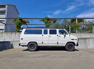 Chevrolet G-Van 1987 — Monospace mythique américain, 85'000 km seulement — Außenansicht