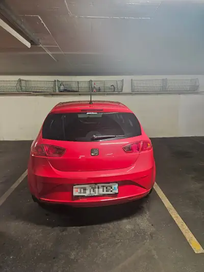 SEAT Leon 1.8 TSI Sport DSG — Berline sportive, sans accident, 187'890 km — interior