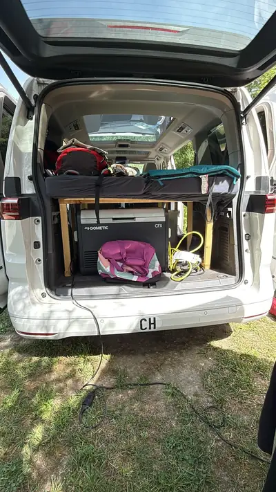 VW T7 Multivan 1.4 eHybrid Liberty DSG — Monospace 7 places hybride rechargeable, 65'000 km — interni