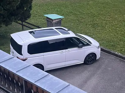 VW T7 Multivan 1.4 eHybrid Liberty DSG — Monospace 7 places hybride rechargeable, 65'000 km — cruscotto