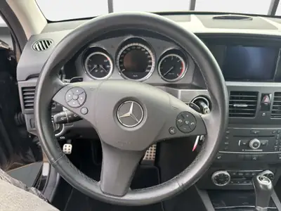 Mercedes-Benz GLK 250 CDI — SUV compact diesel performant, entretien impeccable — Miniatura 10