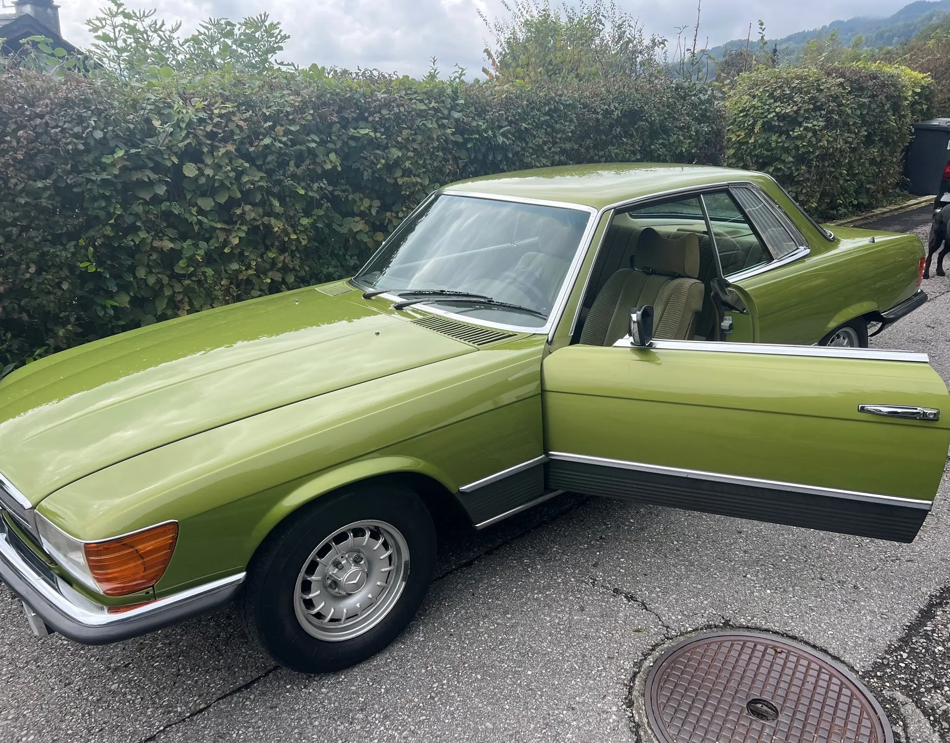 Mercedes-Benz SLC 280 — Chef-d'œuvre coupé des années 70, 176'000 km authentiques