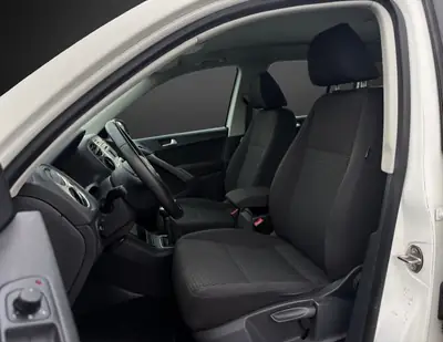 VW Tiguan 2.0 TDI 4x4 — SUV robuste, traction intégrale et révision récente — Miniature 7