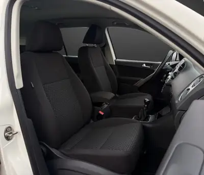 VW Tiguan 2.0 TDI 4x4 — SUV robuste, traction intégrale et révision récente — Miniature 9