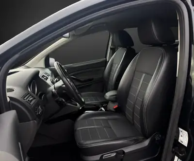Ford Kuga 2.0 TDCi Titanium 4WD — SUV robuste diesel, contrôle technique et révision à jour — Miniatura 7