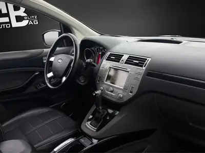 Ford Kuga 2.0 TDCi Titanium 4WD — SUV robuste diesel, contrôle technique et révision à jour — Miniatura 10