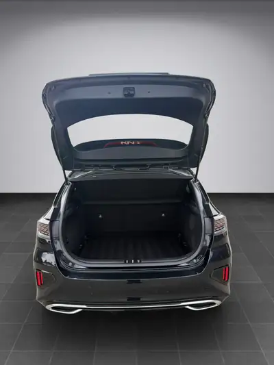 Kia Ceed 1.5 T-GDi GT Line — Berline sportive 160 ch, faible kilométrage, équipée premium — Miniatura 16