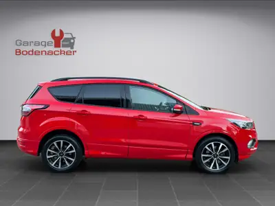 Ford Kuga 2.0 TDCi ST Line High 4WD — SUV diesel robuste, faible kilométrage, équipé Sport Line — dettaglio