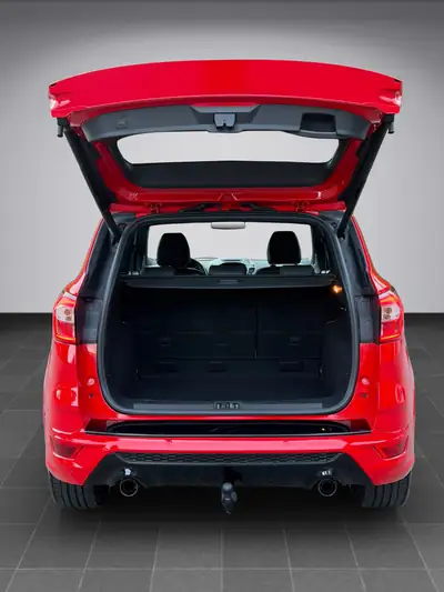 Ford Kuga 2.0 TDCi ST Line High 4WD — SUV diesel robuste, faible kilométrage, équipé Sport Line — Miniatura 16
