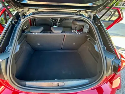Opel Corsa 1.2 T GS 2024 — Citadine dynamique, kilométrage modéré — detail