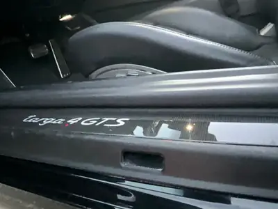 Porsche 911 Targa 4 GTS — Chef-d'œuvre cabriolet 450 ch, historique complet — Thumbnail 13