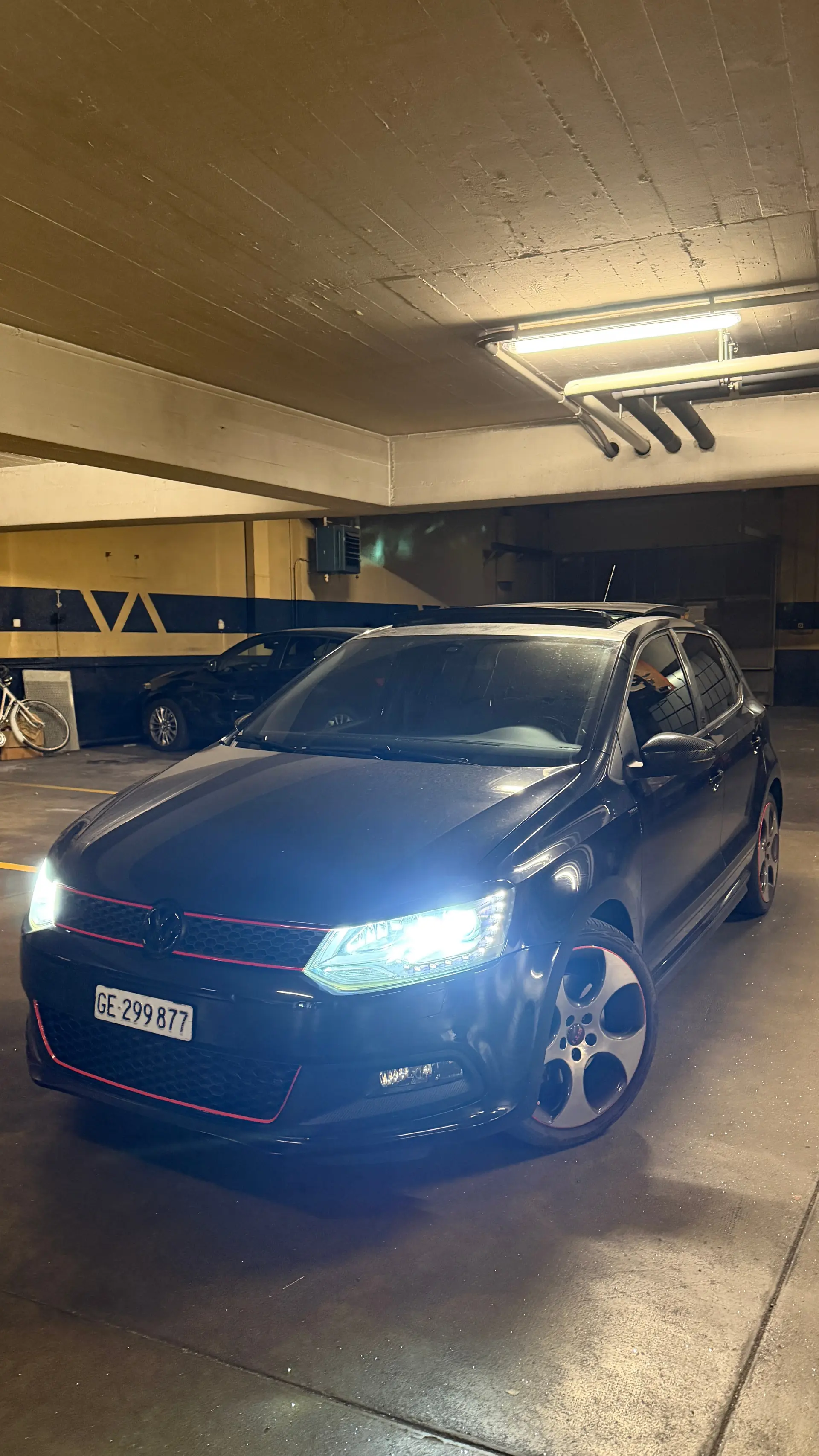 Volkswagen Polo 2012 occasion Genève — 1