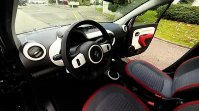 Renault Twingo 1.0 Life — Citadine économique et fiable, 84 000 km seulement — Miniature 11