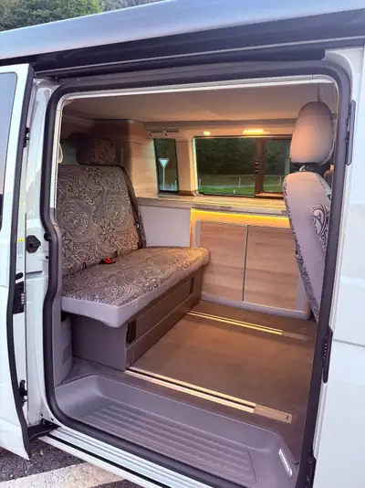 VW T6.1 2.0 TDI 150 Ocean Liberty 4Motion — Camping-car aménagé, 4x4 robuste, 57 500 km — détail