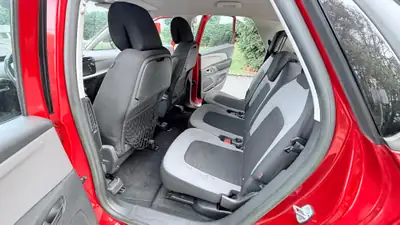 Citroën C4 Picasso 1.6i — Monospace familial robust, 130'000 km, sans sinistre — Thumbnail 15