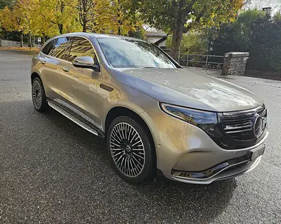 Mercedes-Benz EQC 400 AMG Line — SUV électrique performant, 89'970 km, couleur Champagne rare — detail