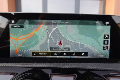Mercedes-Benz Classe A 250 AMG Line — Sportive urbaine avec pack performance complet — Thumbnail 18