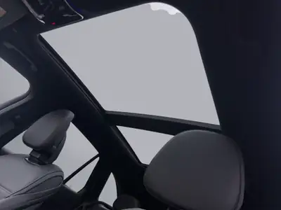Mercedes-Benz GLC 400 e — Hybride rechargeable performant, quasi-neuf avec 20 km — Thumbnail 12