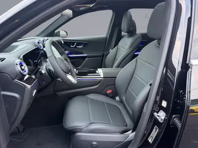 Mercedes-Benz GLC 400 e — Hybride rechargeable performant, quasi-neuf avec 20 km — Thumbnail 10