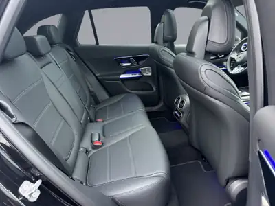 Mercedes-Benz GLC 400 e — Hybride rechargeable performant, quasi-neuf avec 20 km — Thumbnail 18
