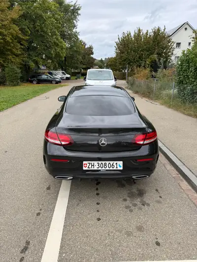 Mercedes-Benz C 300 d AMG Line 4Matic — Coupé diesel sportif, 4RM, à peine 77 000 km — detail