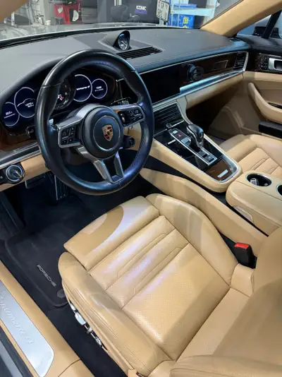 Porsche Panamera 4 E-Hybrid Executive — Berline de luxe hybride rechargeable, 149'000 km — Miniatur 8