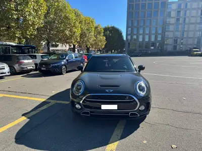 MINI Clubman Cooper S ALL4 — Polyvalence sportive et traction intégrale, 107'700 km — fianco
