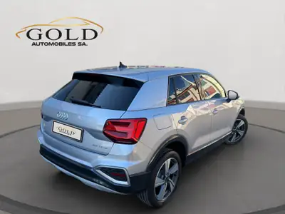 Audi Q2 35 TFSI S-Line Advanced — SUV compact premium, état neuf, garantie Audi — côté