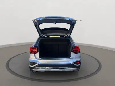 Audi Q2 35 TFSI S-Line Advanced — SUV compact premium, état neuf, garantie Audi — Miniature 15