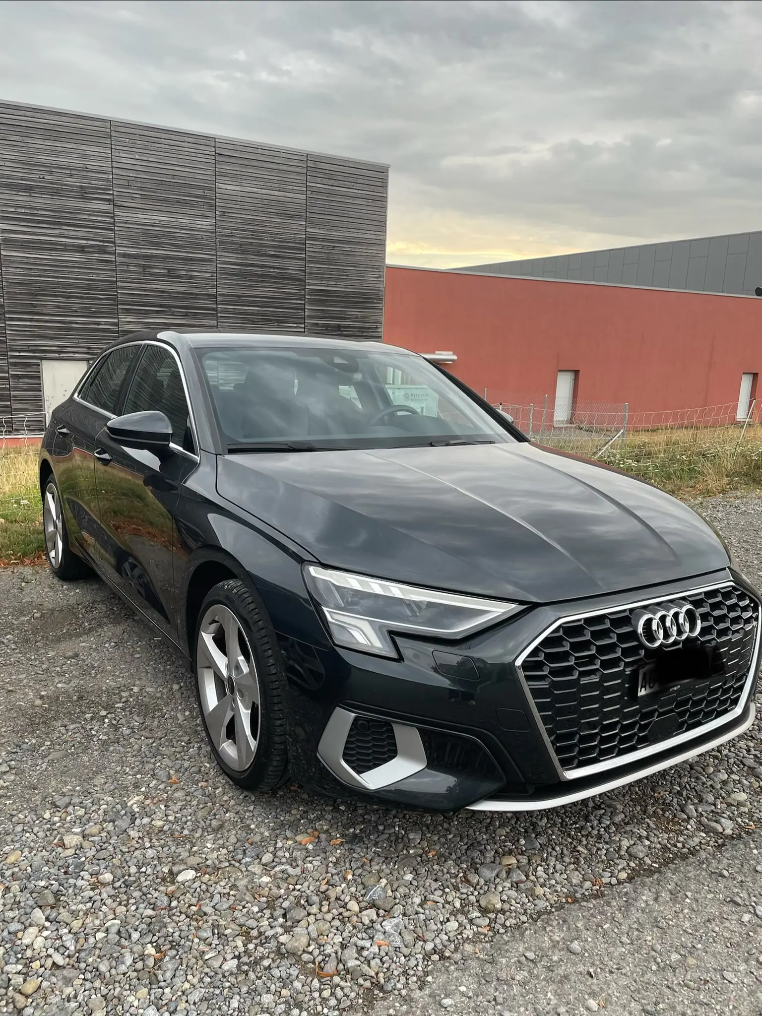 Audi A3 Sportback 1.5 35 TFSI S Line — Berline sportive hybride légère, 35'000 km