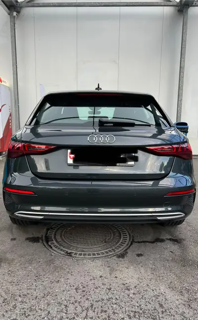 Audi A3 Sportback 1.5 35 TFSI S Line — Berline sportive hybride légère, 35'000 km — interior