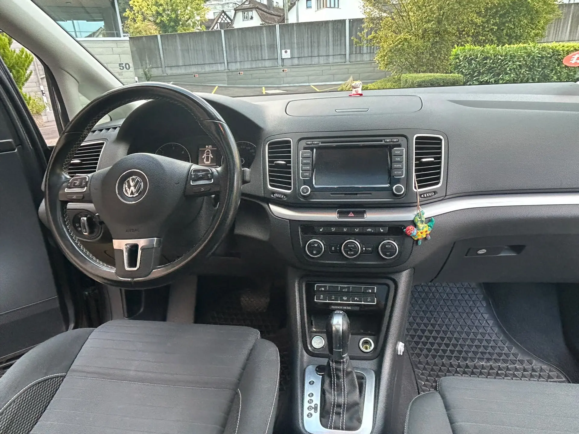 Volkswagen Sharan 2015 occasion Bäch — 2