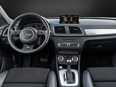 Audi Q3 2.0 TDI S-Line Quattro — SUV compact diesel, 177 ch, entretien complet — Miniatur 11