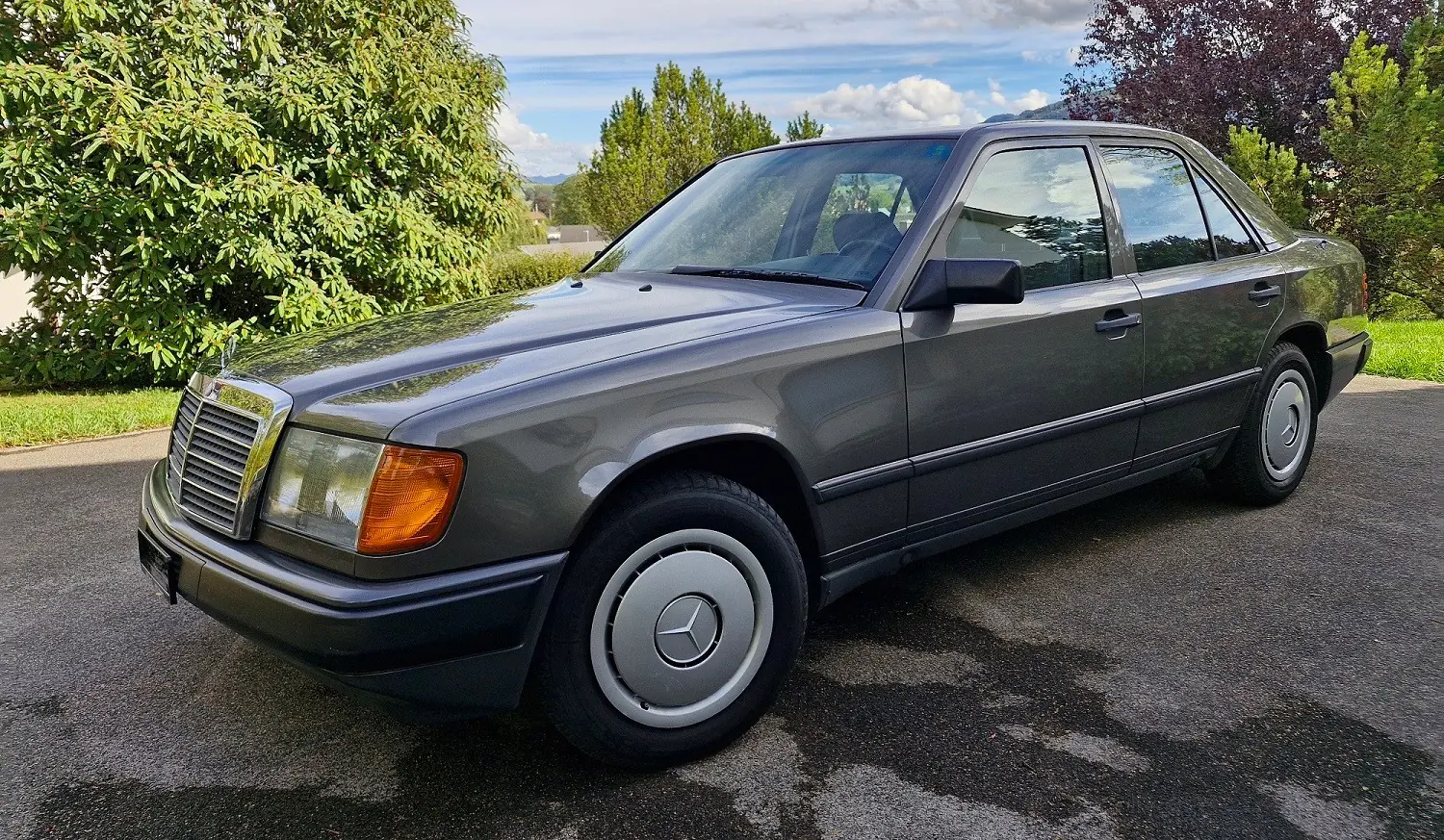 Mercedes-Benz E 260 1989 occasion Courroux — 1