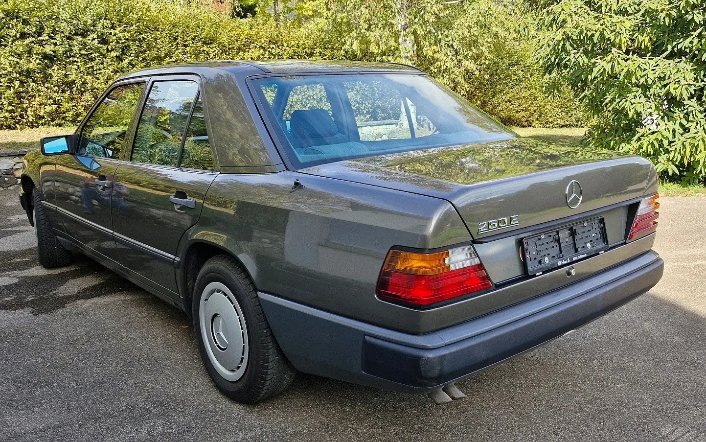 Mercedes-Benz E 260 1989 occasion Courroux — 2
