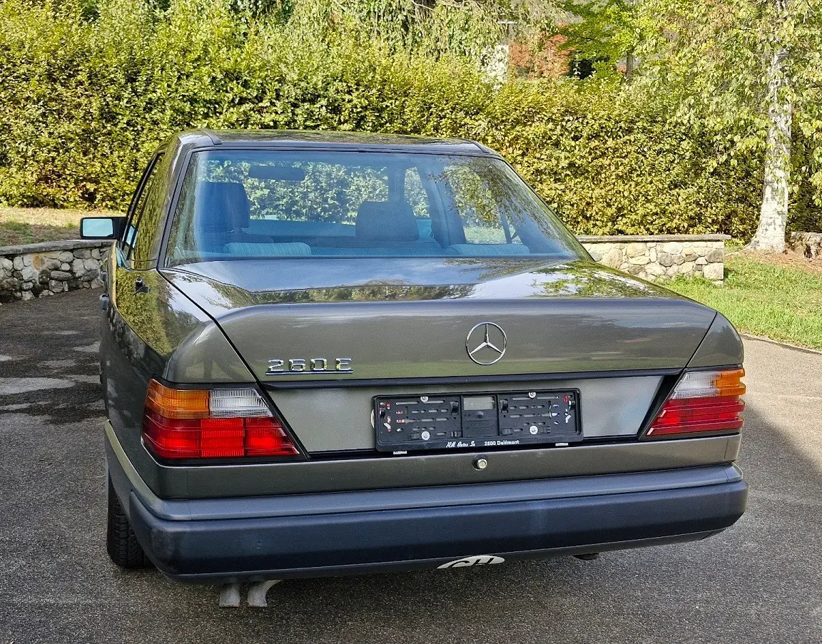 Mercedes-Benz E 260 1989 occasion Courroux — 5