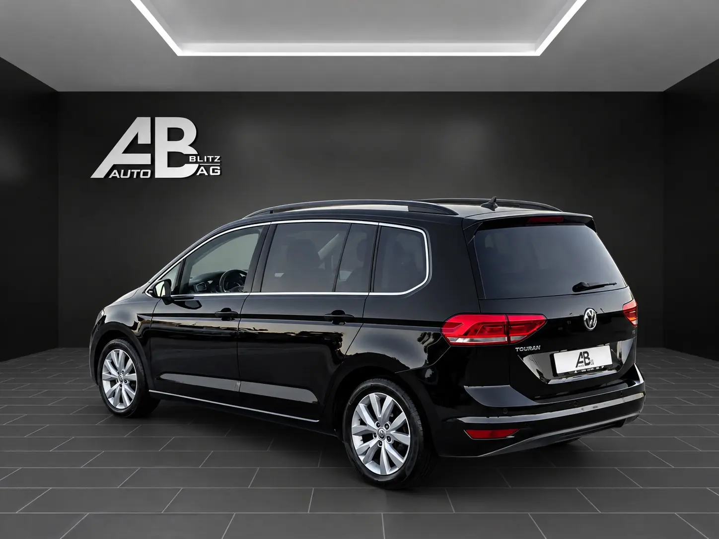 Volkswagen Touran 2020 occasion Hunzenschwil — 3