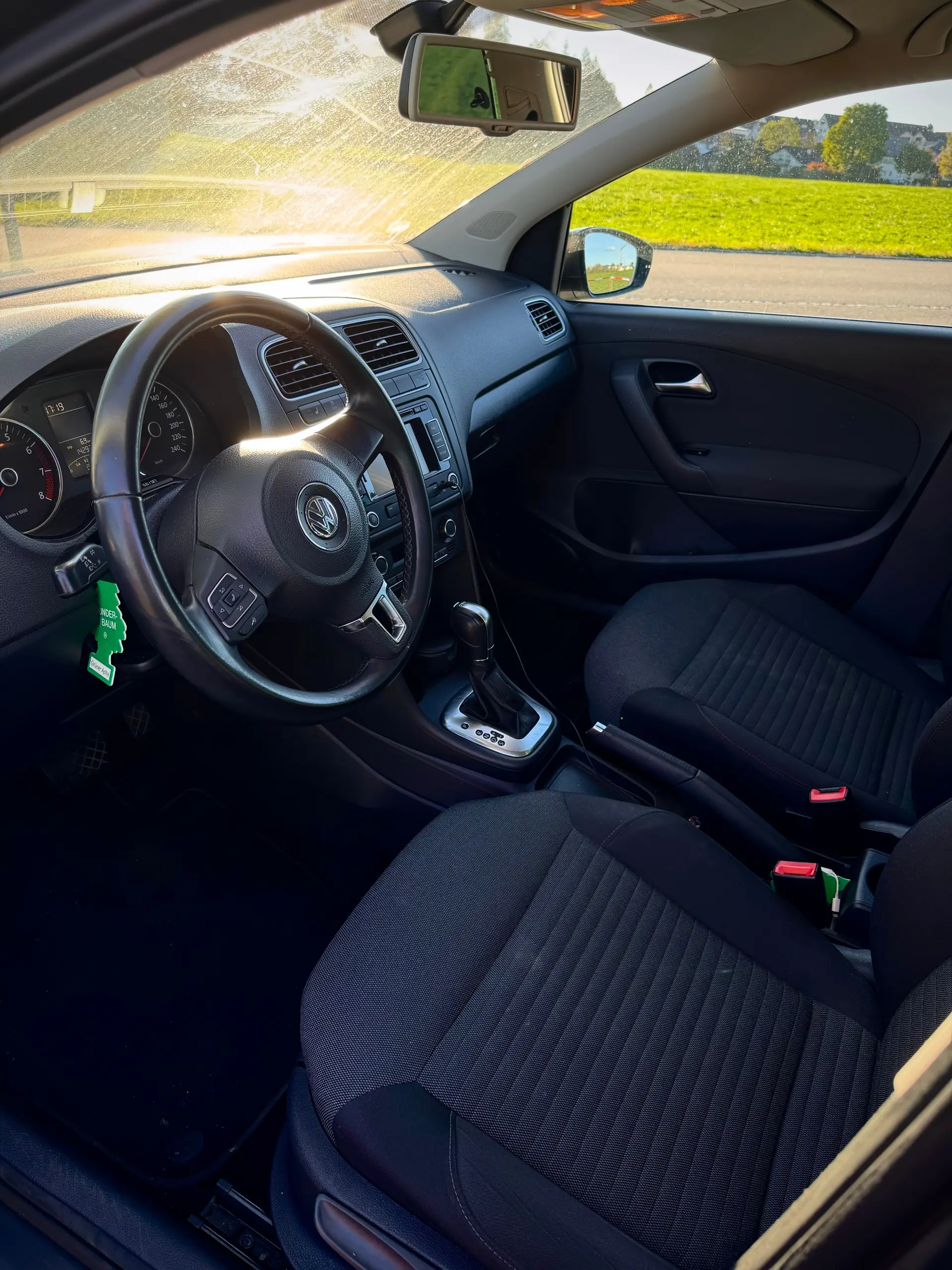 Volkswagen Polo 2012 occasion Hinwil — 4