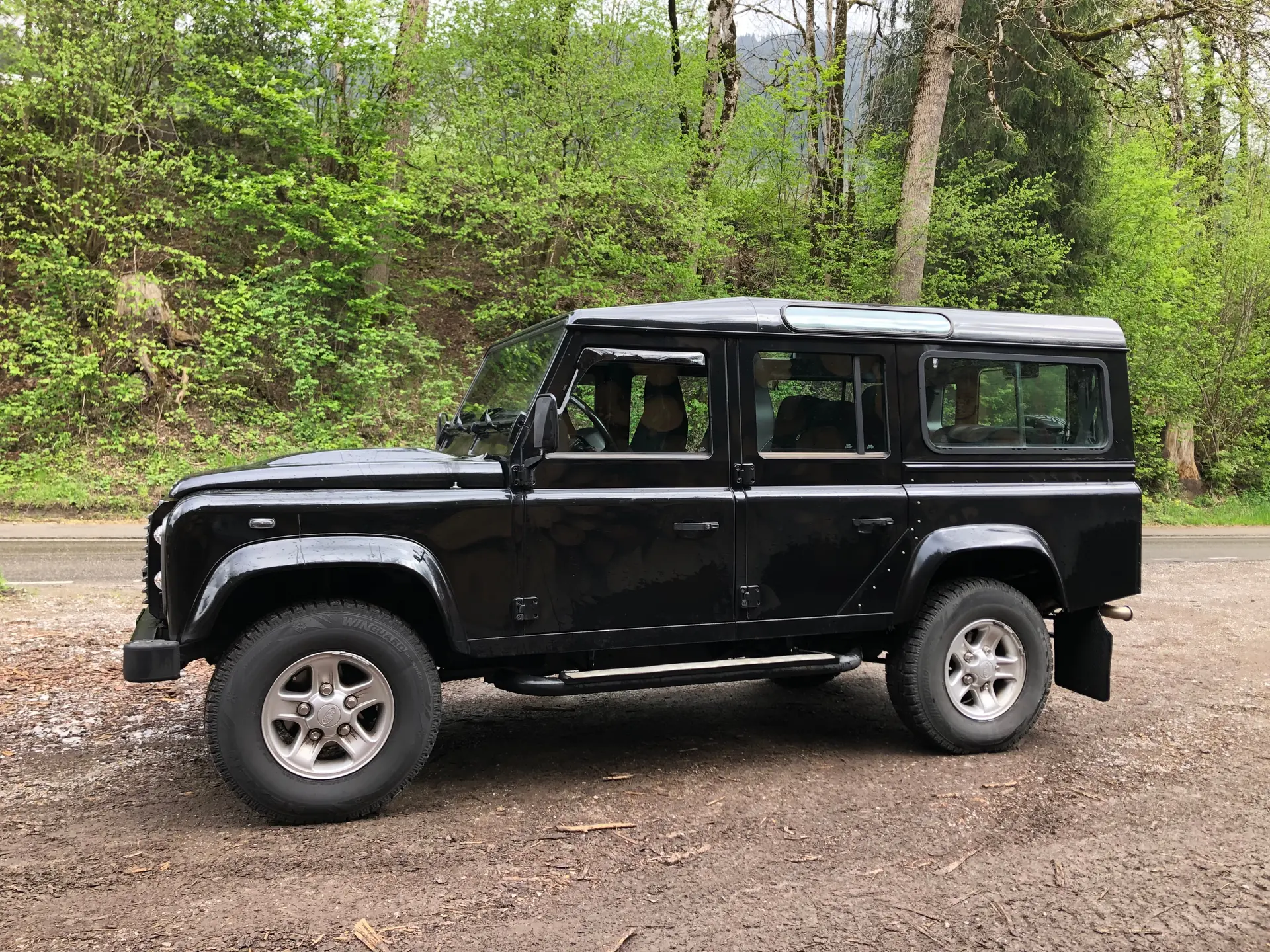 Land Rover Defender 2013 occasion Saanen / Gstaad — 1